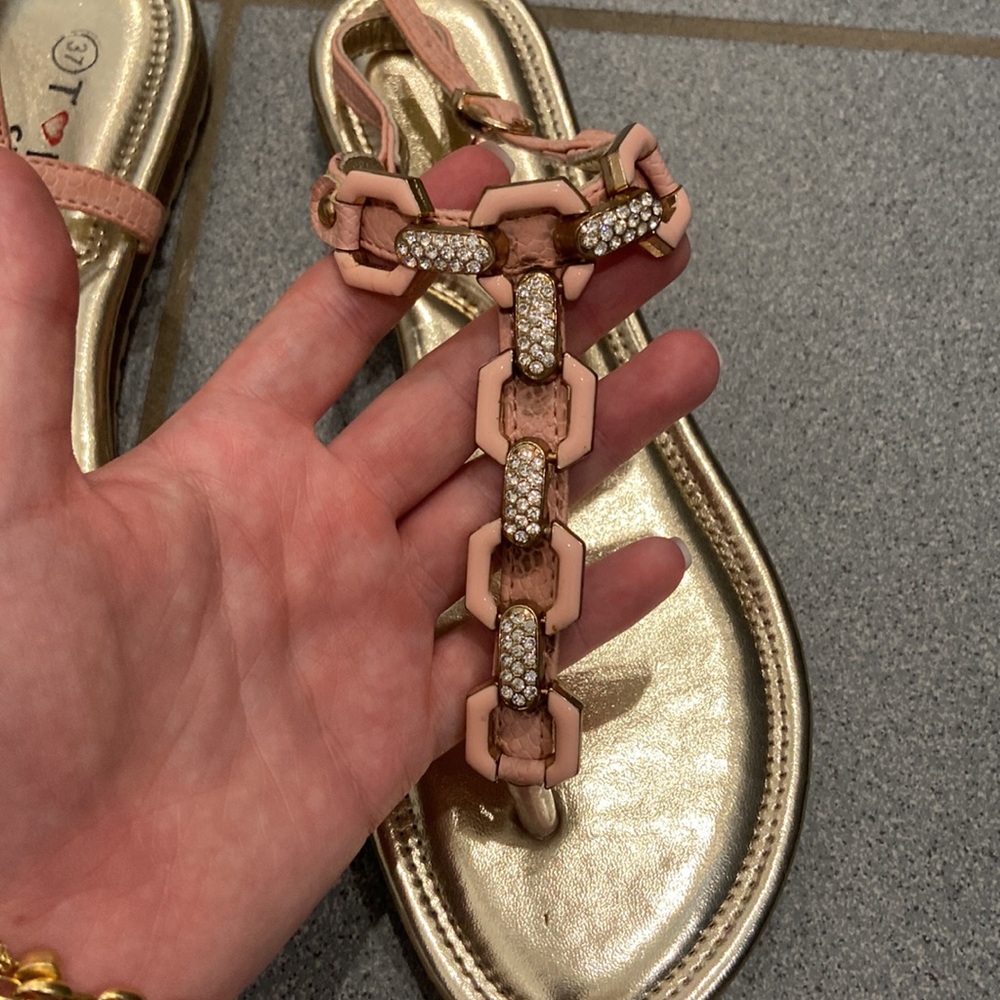 Sandals - Picture 2 of 2